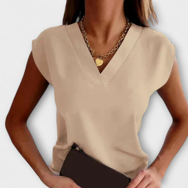 Seravine – Breezy Élegance Blouse