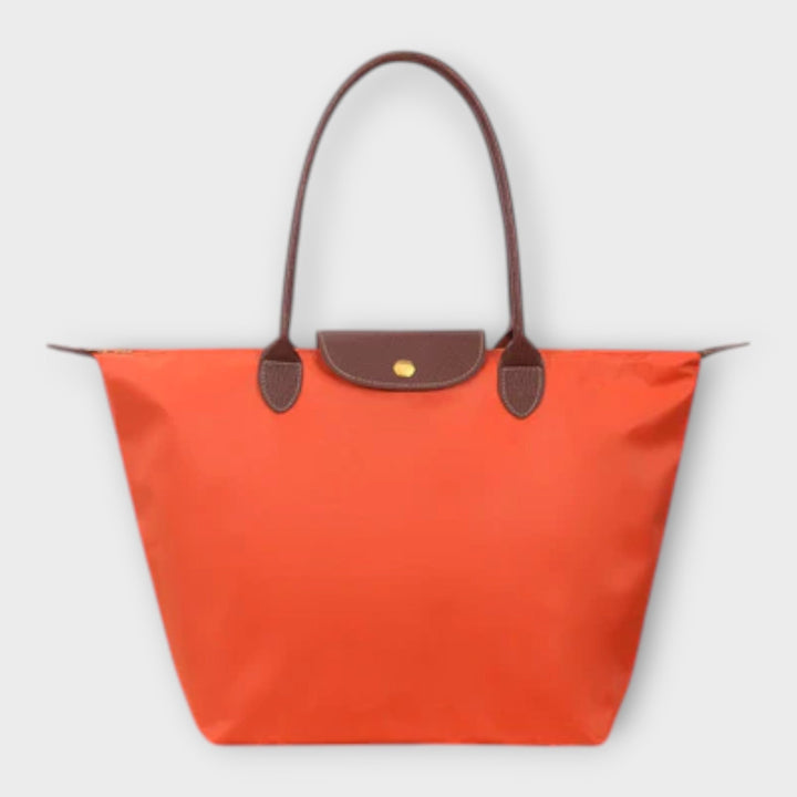 Colette Olívia  – Élégance