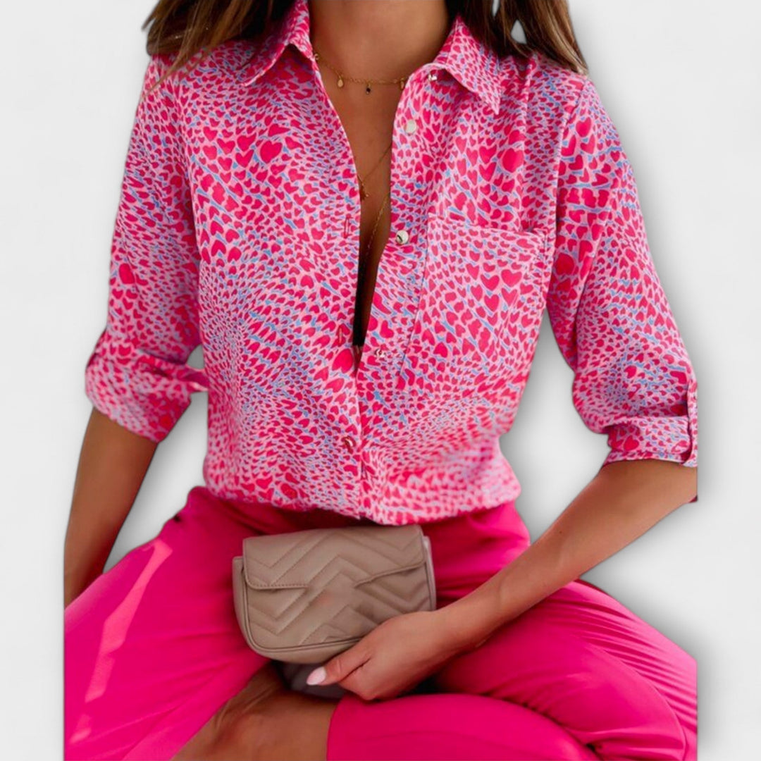 Velmira – Classic Collar Élegance