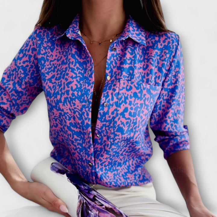 Velmira – Classic Collar Élegance